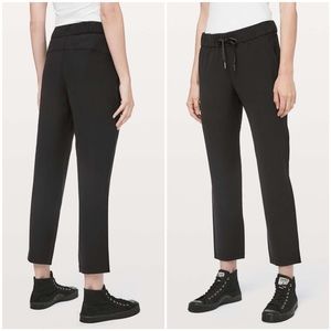 Lululemon On the Fly Woven Black Pants Joggers 4
